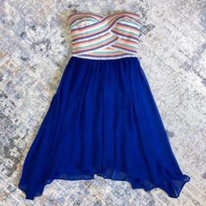 B. Darlin Junior Dress Strapless Sz. 3/4